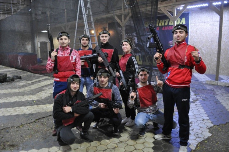 Калужские студенты приняли участие в битве с применением лазерных ружей