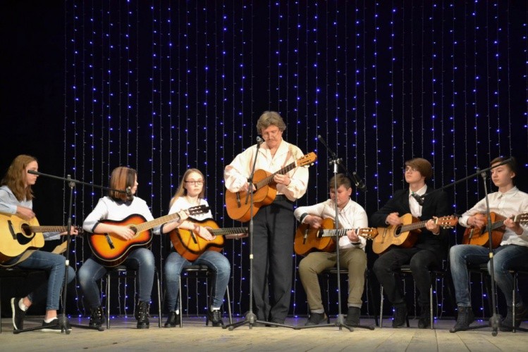17 февраля в Калуге прошел IX фестиваль бардовской и туристской песни «Доставай гитары, барды!»