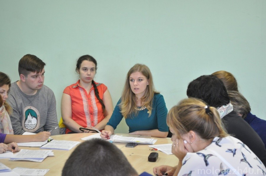 Мероприятия для старшеклассников обсудили в Областном молодежном центре