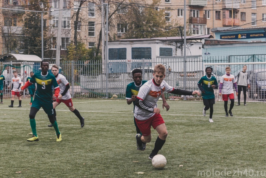 «Интернациональный футбол» стартовал в Калуге