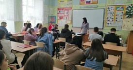 О положенных выплатах узнали студенты в Сухичинчах и Кондрово