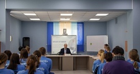 Встреча Михаила Артамонова с Волонтерами Победы