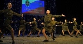 В Областном молодёжном центре прошел праздничный концерт для военнослужащих.