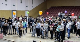В Областном молодежном центре прошел фестиваль «С разных сторон»